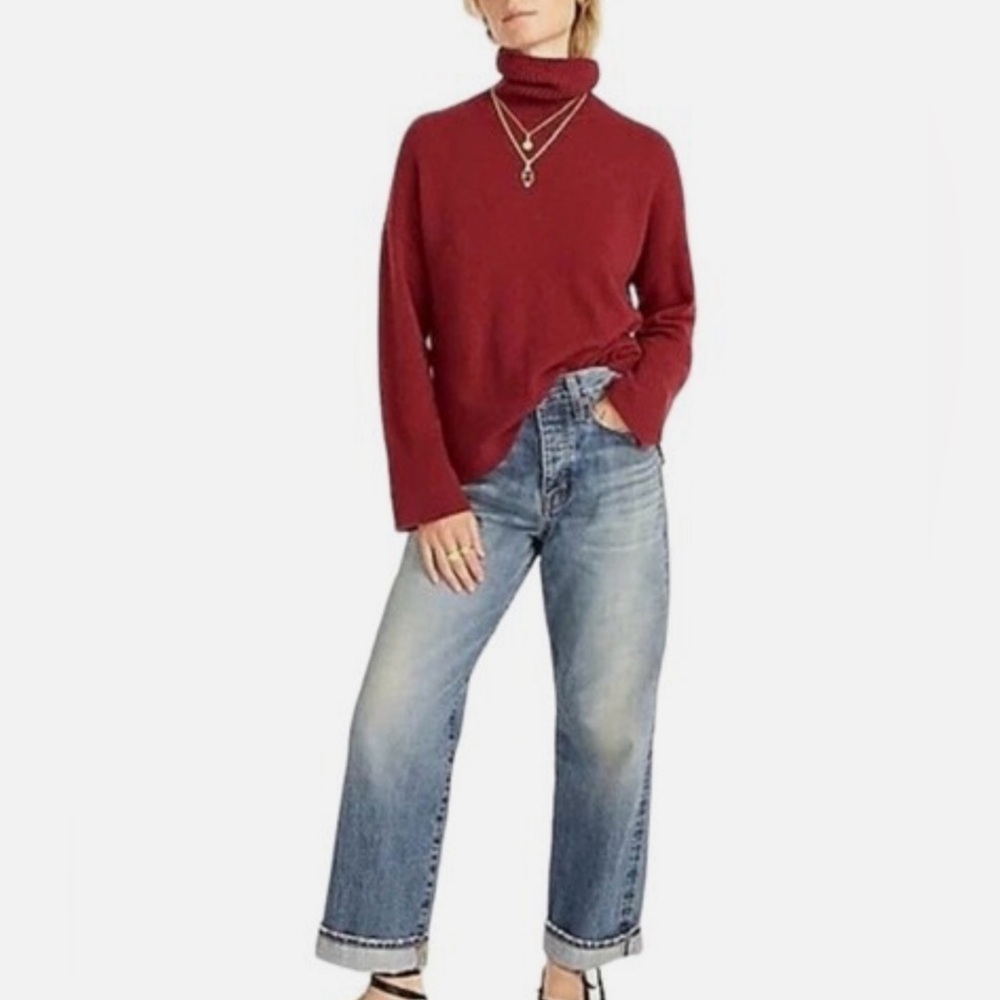 J Crew Supersoft Wool Blend Turtleneck Sweater in Rich Burgundy, Small